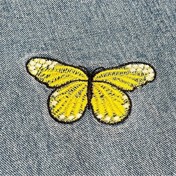 Butterfly Embroidered Cropped Raw Edge Denim Size 3XL - Picture 8 of 14